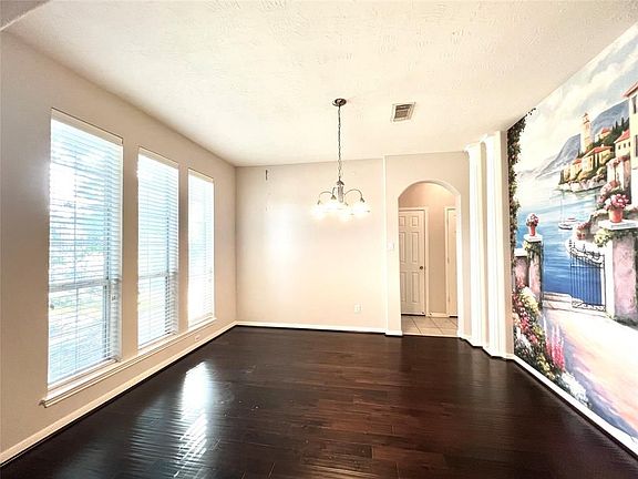 5th image of 24526 Lower Canyon Ln