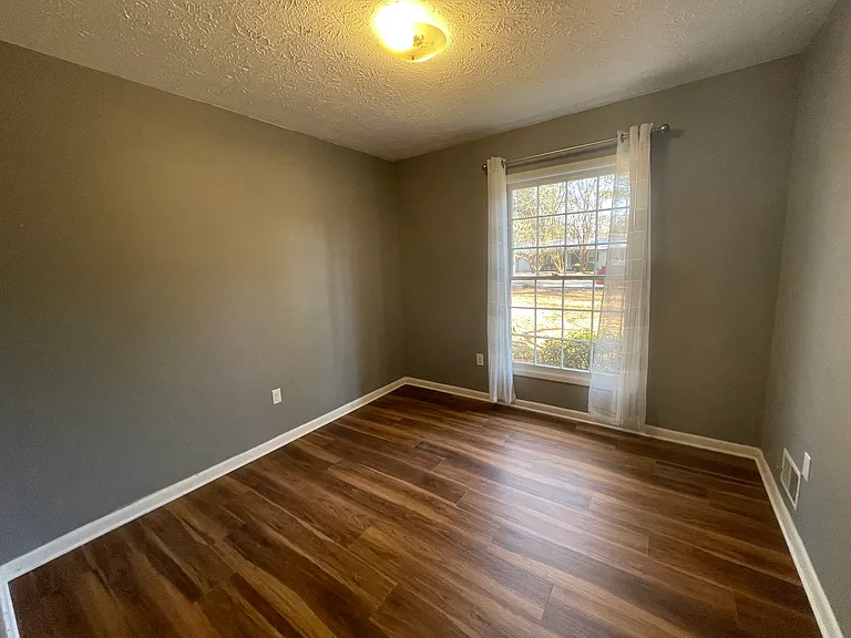 150 Arthur Cir — Photo 21