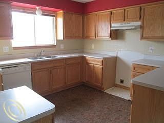 4th image of 30318 Wedgewood Cir
