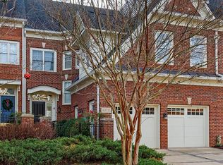 43711 Burning Sands Ter, Leesburg, VA 20176