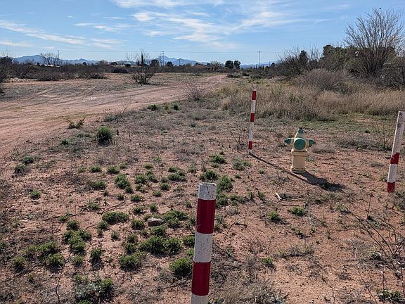 2nd image of lot# 15 E 5th Street E #15