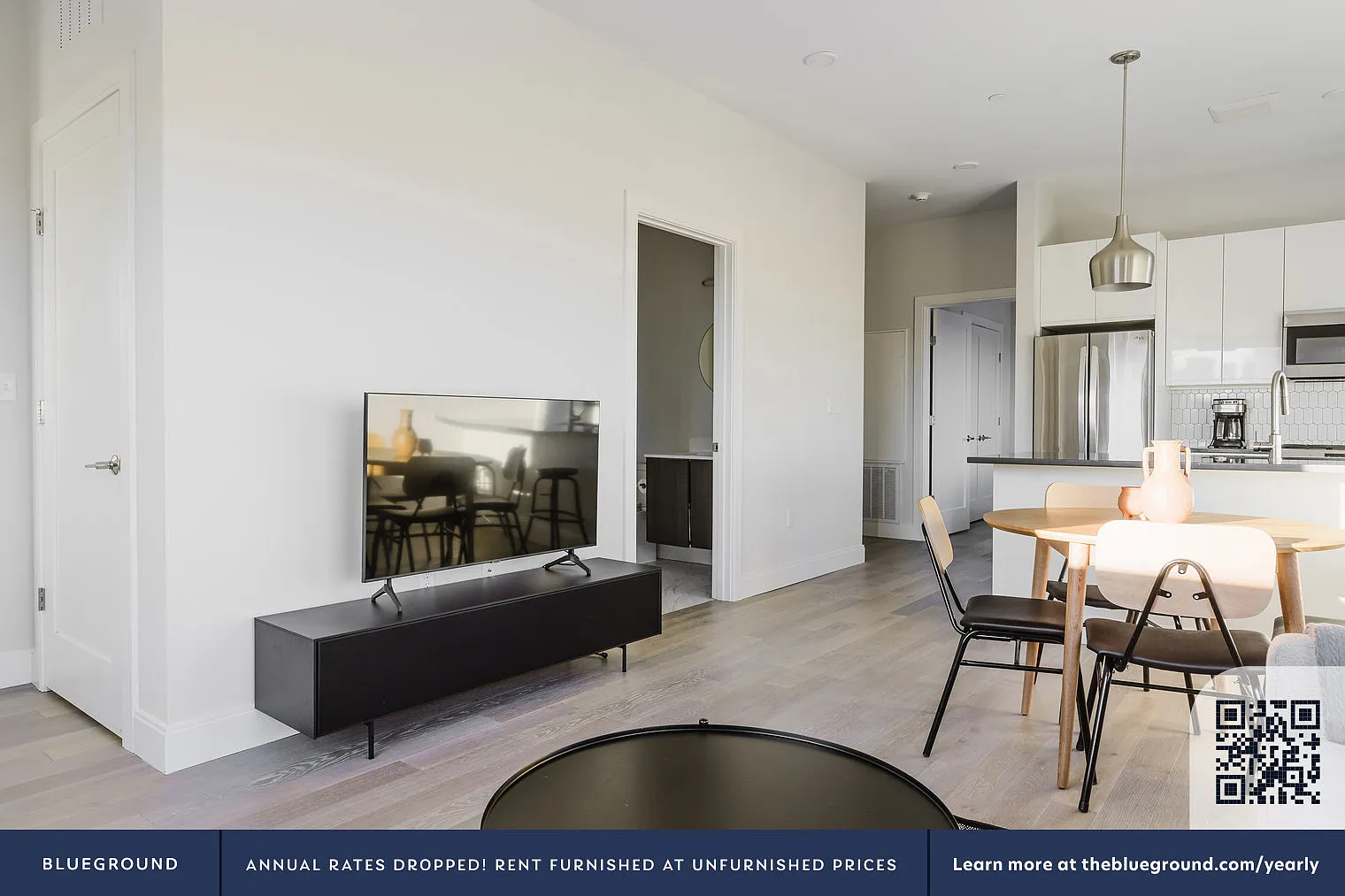 2 bed, 1.0 bath, 900 sqft, $2,890 — Photo 2