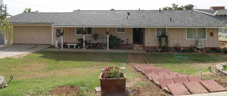 1st image of 1043 N Highland Ave