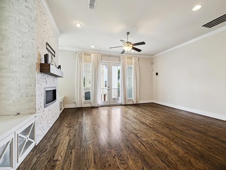 6013 Kansas St #B — Photo 13
