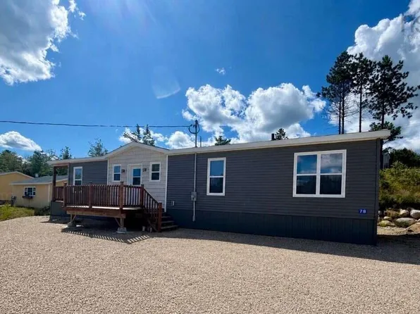 78 Appletree Dr, Chester, NS B0J 1J0