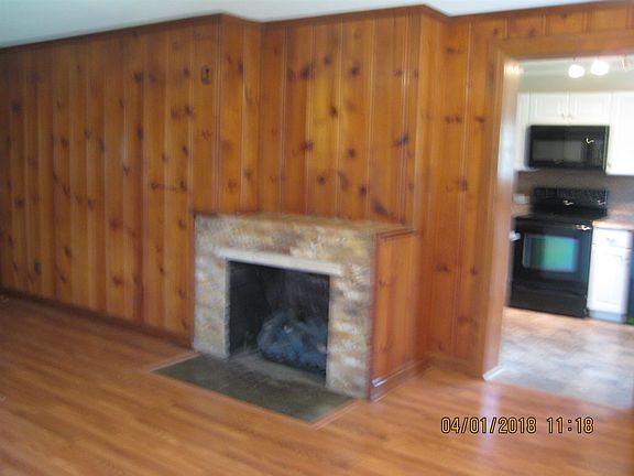 3rd image of 229 Maynor Springs Ln