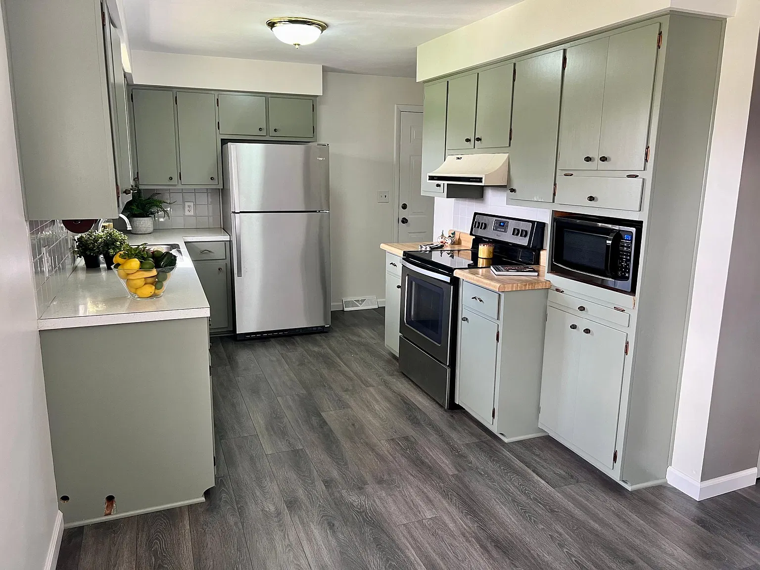 1514 Price Dr — Photo 4