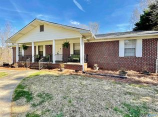 7753 Lister Ferry Rd, Rainbow City, AL 35906