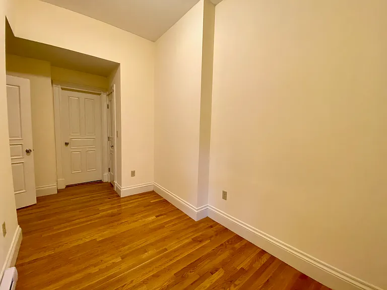 195 Commonwealth Ave #2 — Photo 10