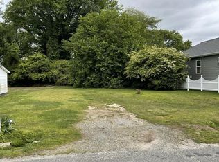 Kintz St, Colonial Beach, VA 22443