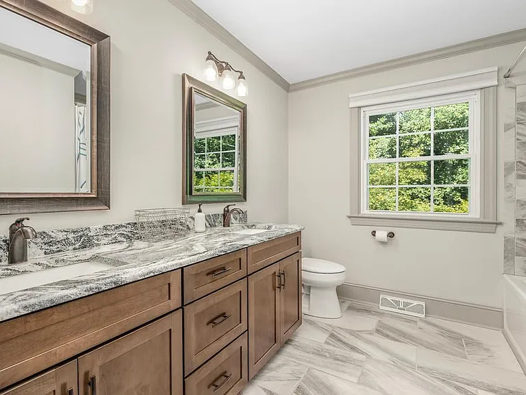 471 Sherwood Forest Rd — Photo 11