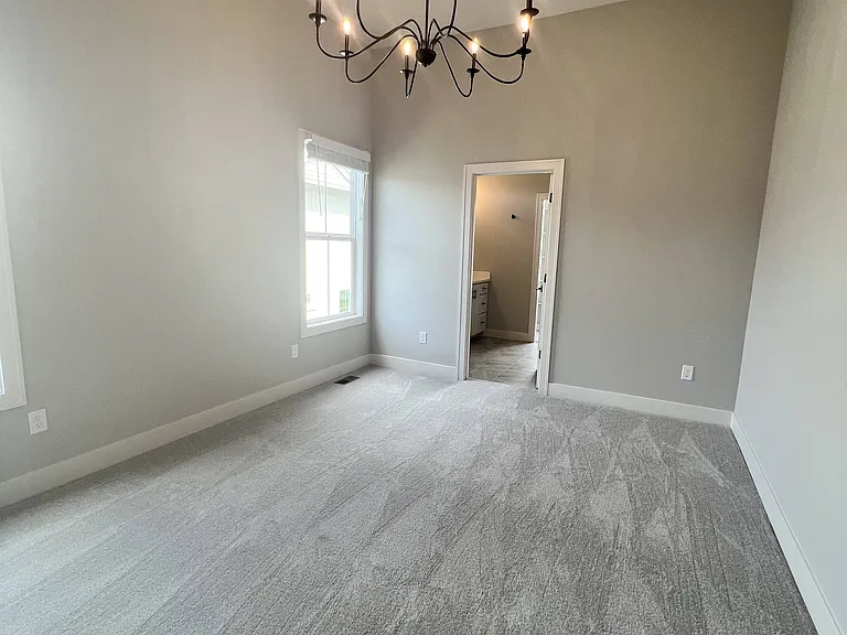 1299 SW Heartwood Dr — Photo 15