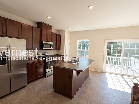 4th image of 8433 Devries Ln