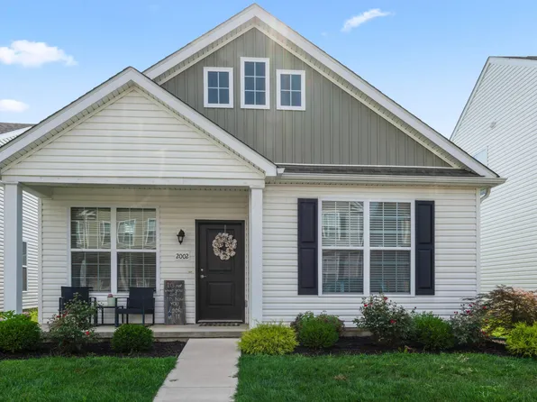 2002 Freehold St, Newark, OH 43055
