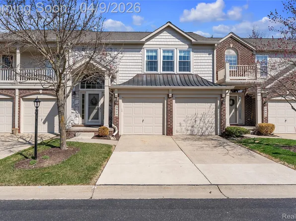 3973 Ravensfield Dr #13, Canton, MI 48188