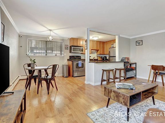 4th image of 1151 N Marion St APT 102