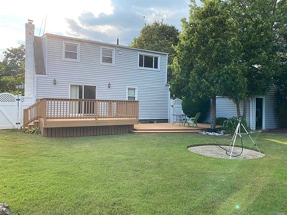 5th image of 1493 Lakeside Dr