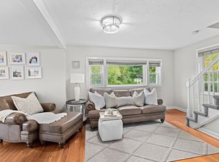 983 Webster St, Hanover, MA 02339