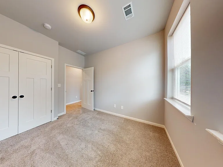 431 North Ave — Photo 17