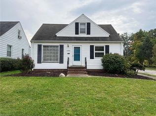 12900 Oak St, Garfield Heights, OH 44125