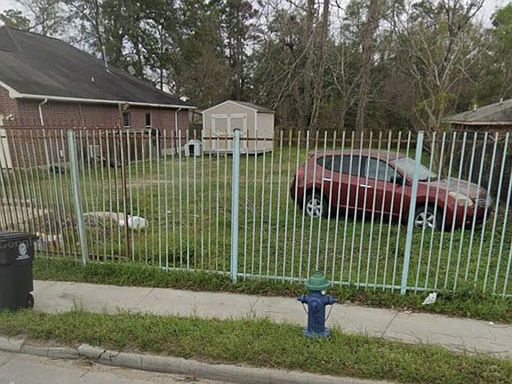 5th image of 2313 W Little York Rd