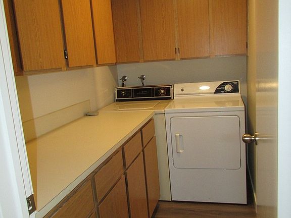 5th image of 1433 NW 64th St APT 206