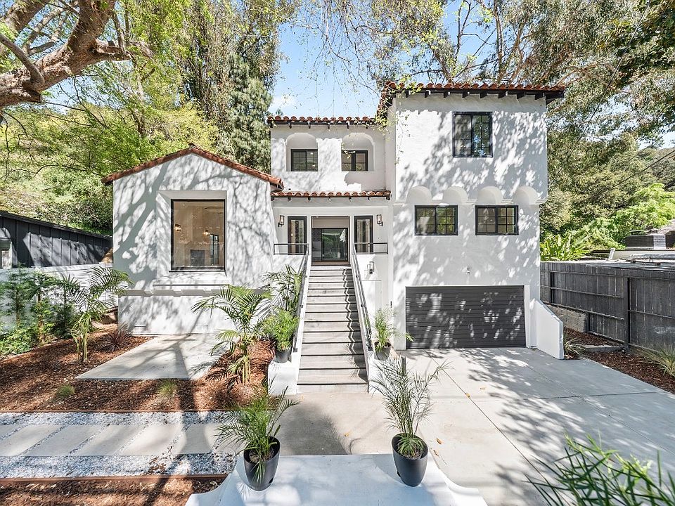 1st image of 1800 Benedict Canyon Dr