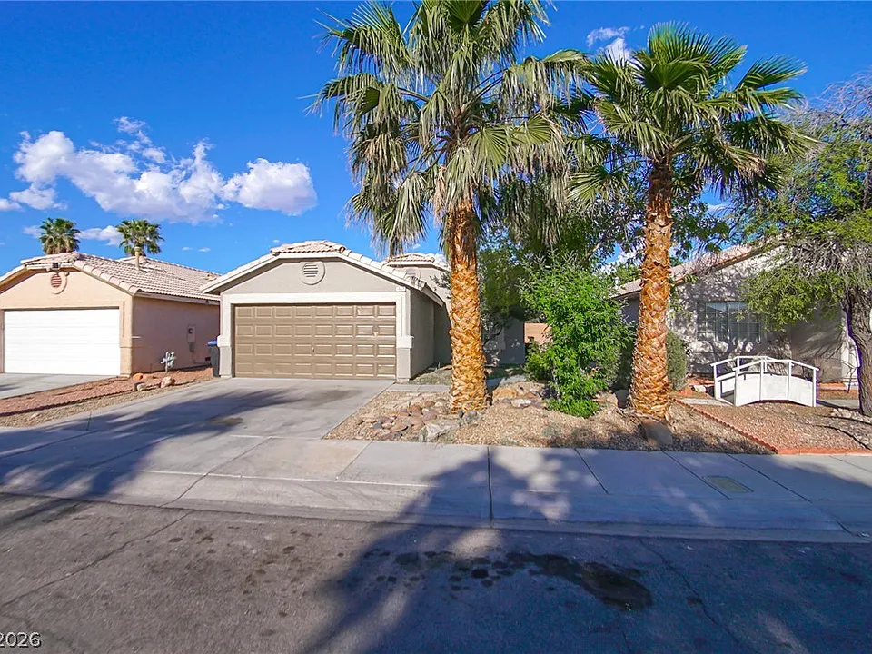 1852 Pearl Hatpin Ct