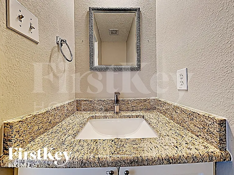 1001 Mazourka Dr — Photo 12
