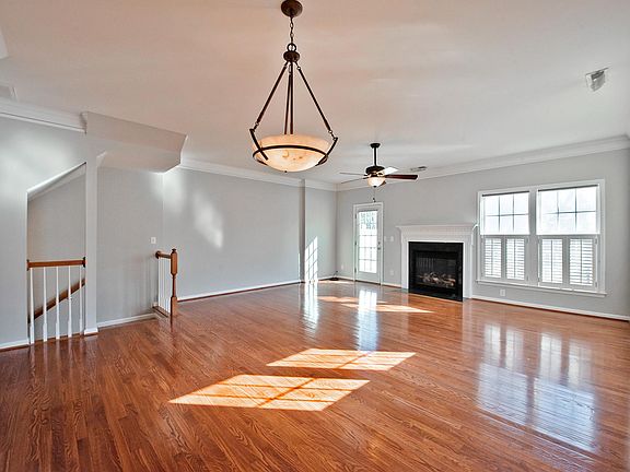 3rd image of 13535 Merry Chase Ln