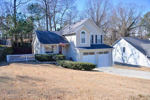 1st image of 1409 Oak Knoll Dr NE