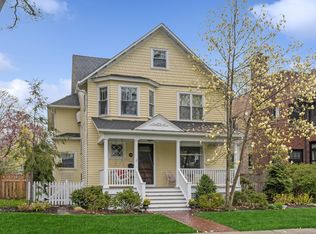 2401 Park Pl, Evanston, IL
