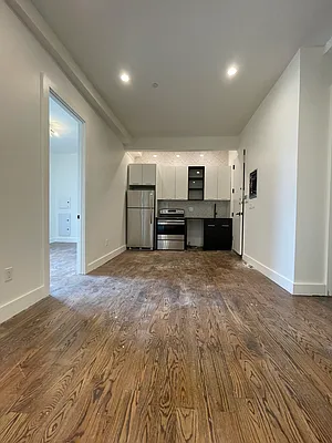 Rented by Union Square Property Management | media 7