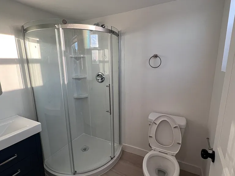 1224 W 37th Pl — Photo 88