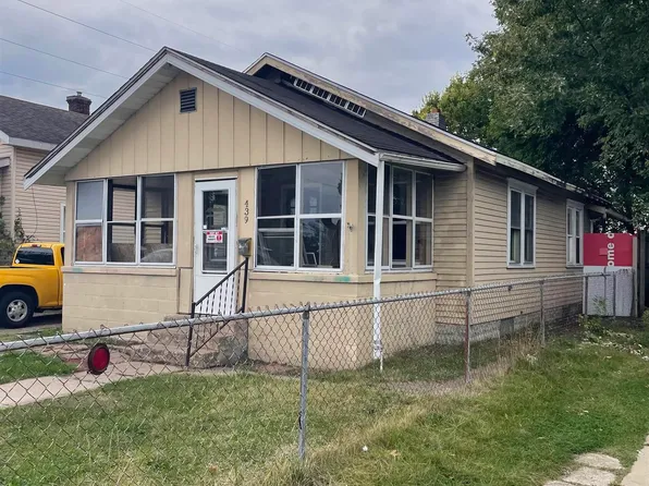 439 S Logan St, South Bend, IN 46615