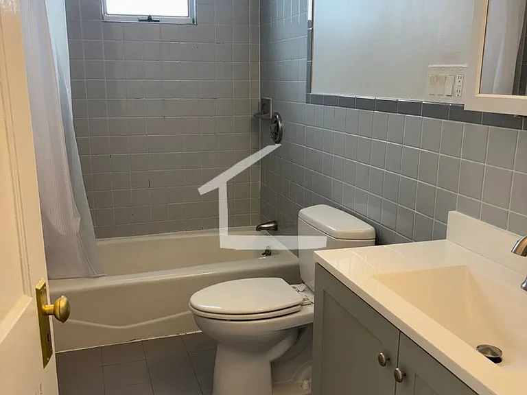 32 Matchett St #1B — Photo 10