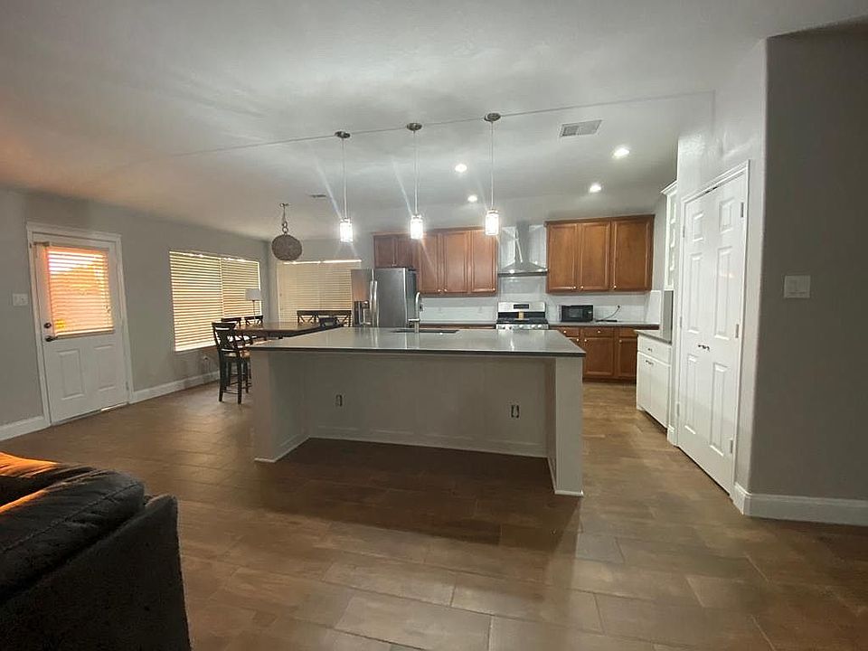 1st image of 4302 Windy Chase Ln