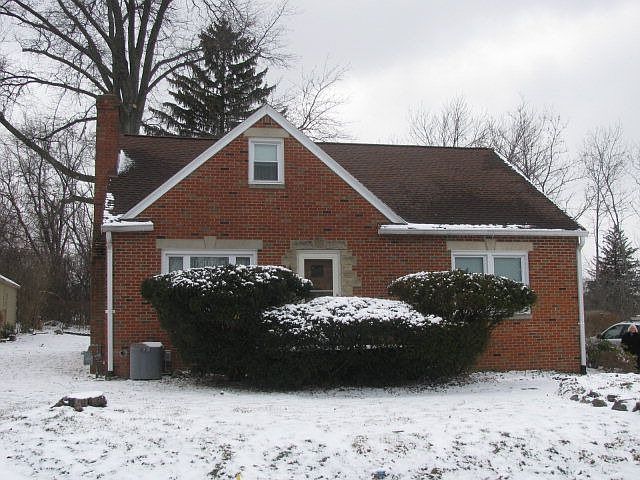 1st image of 20 Shady Ln