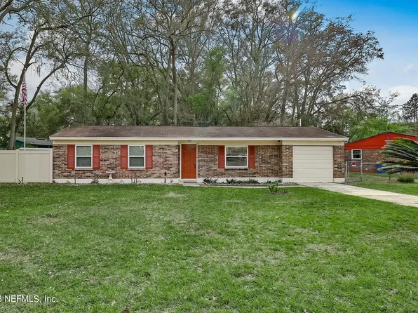 4212 POINTE HAVEN Drive N, Jacksonville, FL 32218