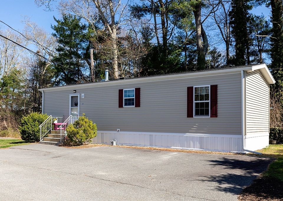 1st image of 8 Swifts Beach Rd Unit 33