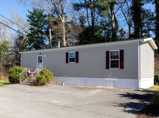 8 Swifts Beach Rd Unit 33, Wareham, MA 02571