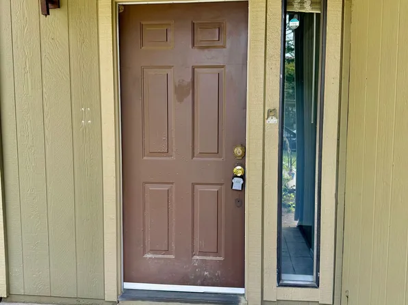 720 Sunrise Ave APT 55, Roseville, CA 95661