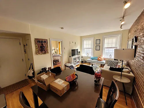 88 W Cedar St #6 Photo 1