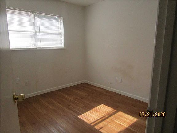5th image of 3725 N 10th St