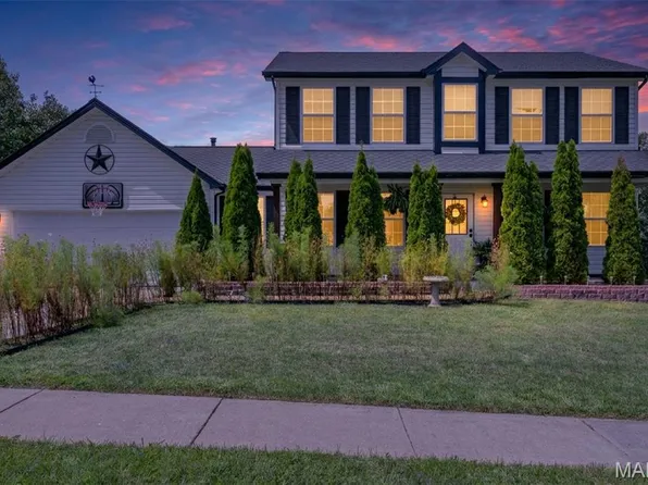 203 Wildflower Ridge Dr, Wentzville, MO 63385