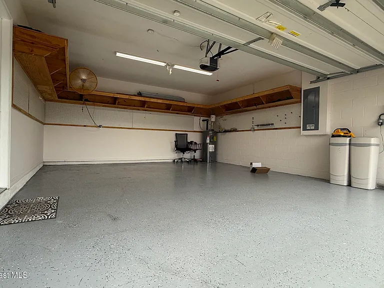 4121 Masira Ct — Photo 34
