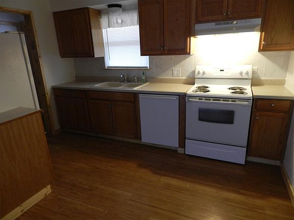 3rd image of 413 NW 57th St