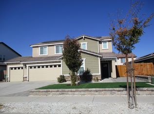 1628 Ryegrass Way, Los Banos, CA 93635