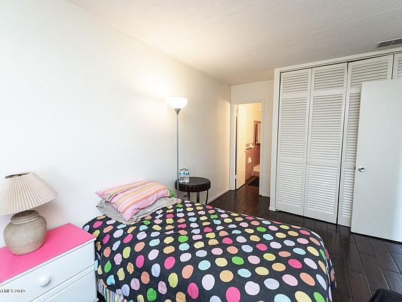4th image of 223 Columbia Dr APT 228