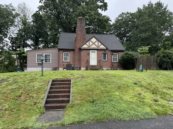 217 Depot St, Fitchburg, MA 01420